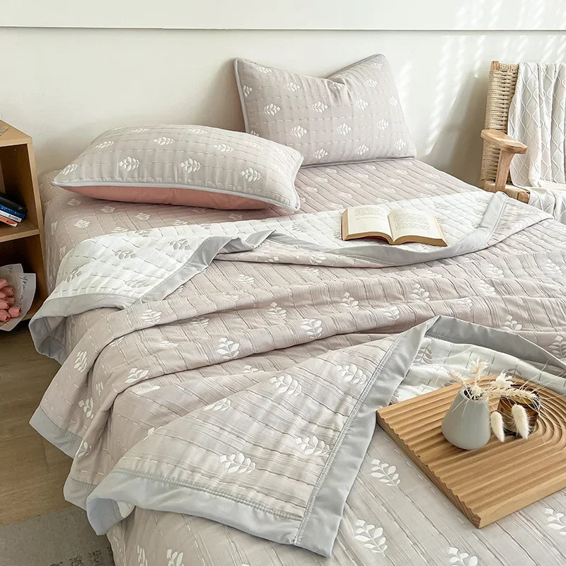 Summer blanket office nap sofa blanket air conditioner shawl blanket towel quilt dormitory summer cool quilt