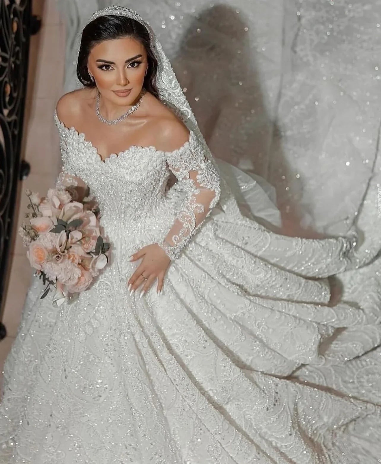 Customized Luxurious Wedding Dress Organza With Embroidery Bead Princess Ballgown O-Neck Bride Dress Vestido de novia