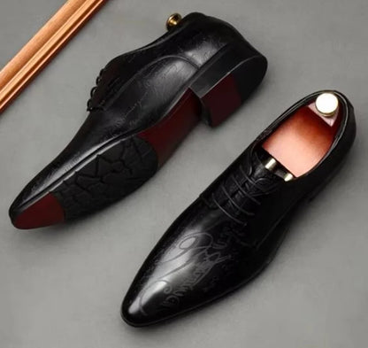 Stylish Letter-printed Men's Business Leather Shoes Korea Style Wedding Derby Shoes Lace-up Pointed Toe Dress Shoes Man Wine-red