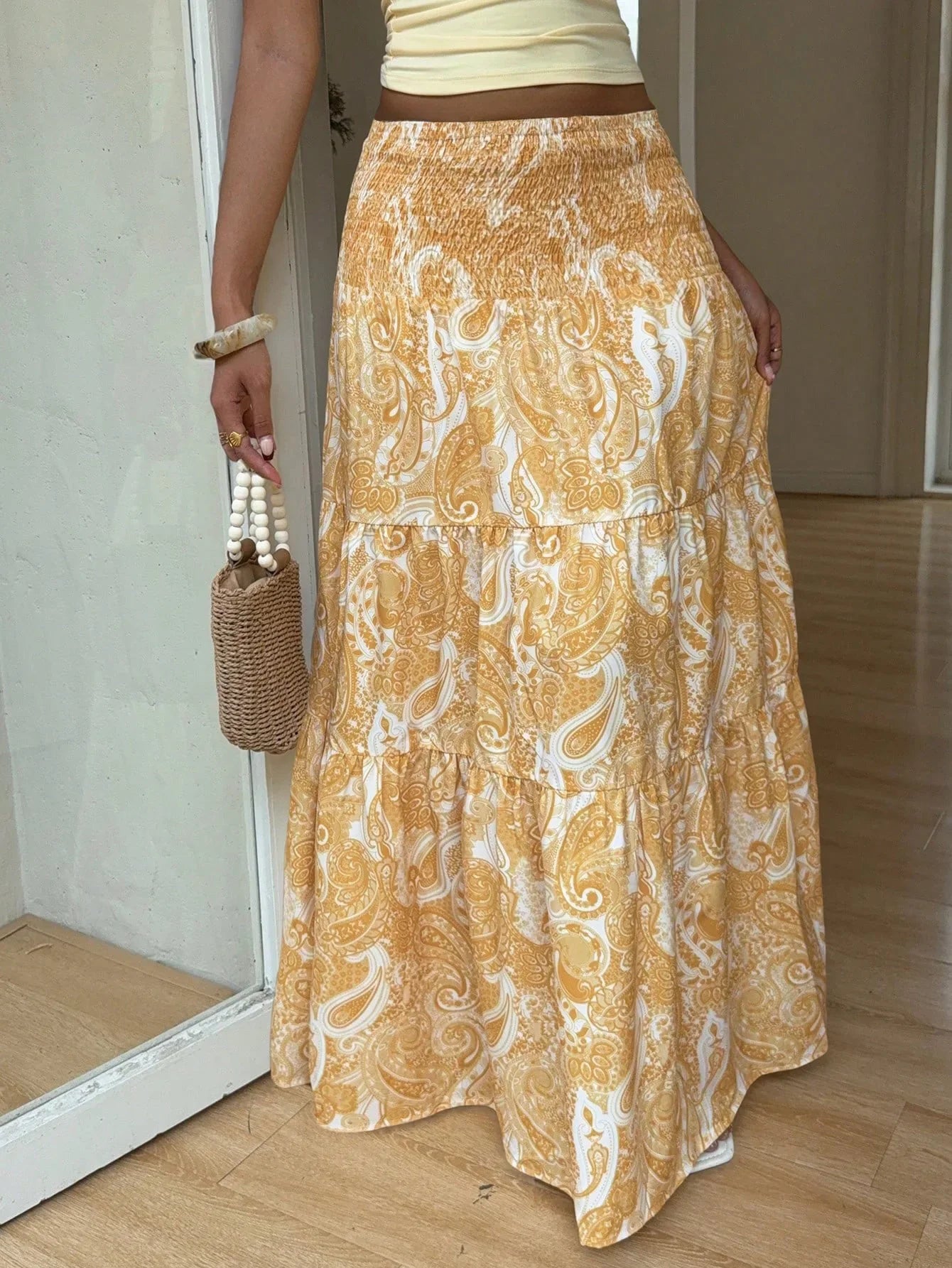 Vacation Style Stretchy Waist Long Maxi Skirt - Flowy Beach Skirt with Elastic Waistband