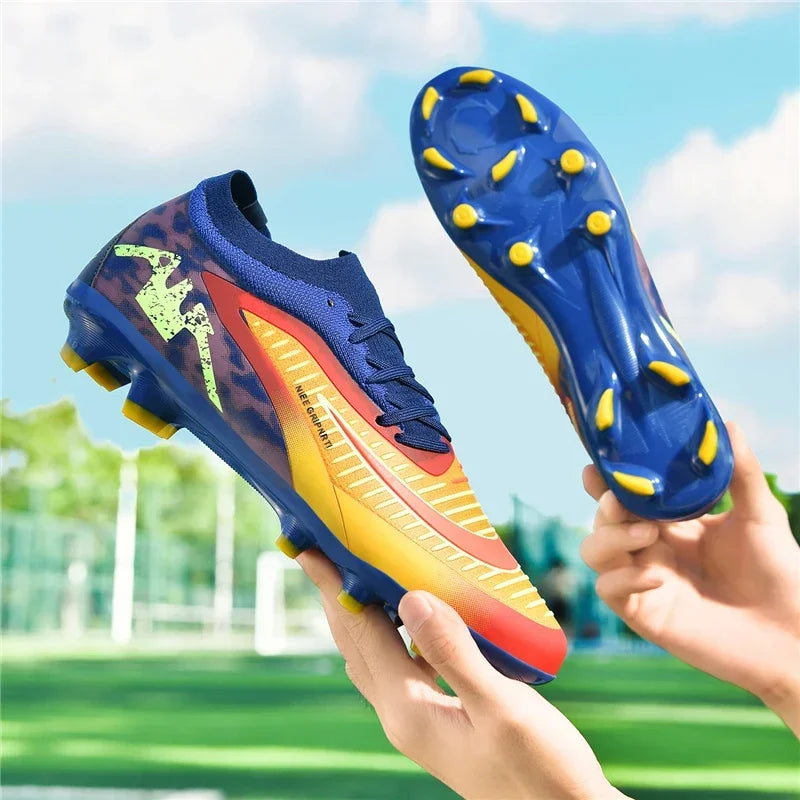 New Men Football Boots Breathable Unisex Ultralight Wholesale Professional Indoor Training Soccer Shoes Futsal Drop Shipping
