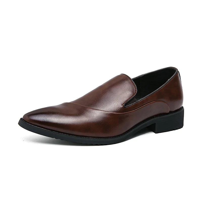 Casual Leather Shoes Large Size Men Business Shoes 2026 New Slip on Pointed leather Loafers Hand Polished Leather Casual Shoes