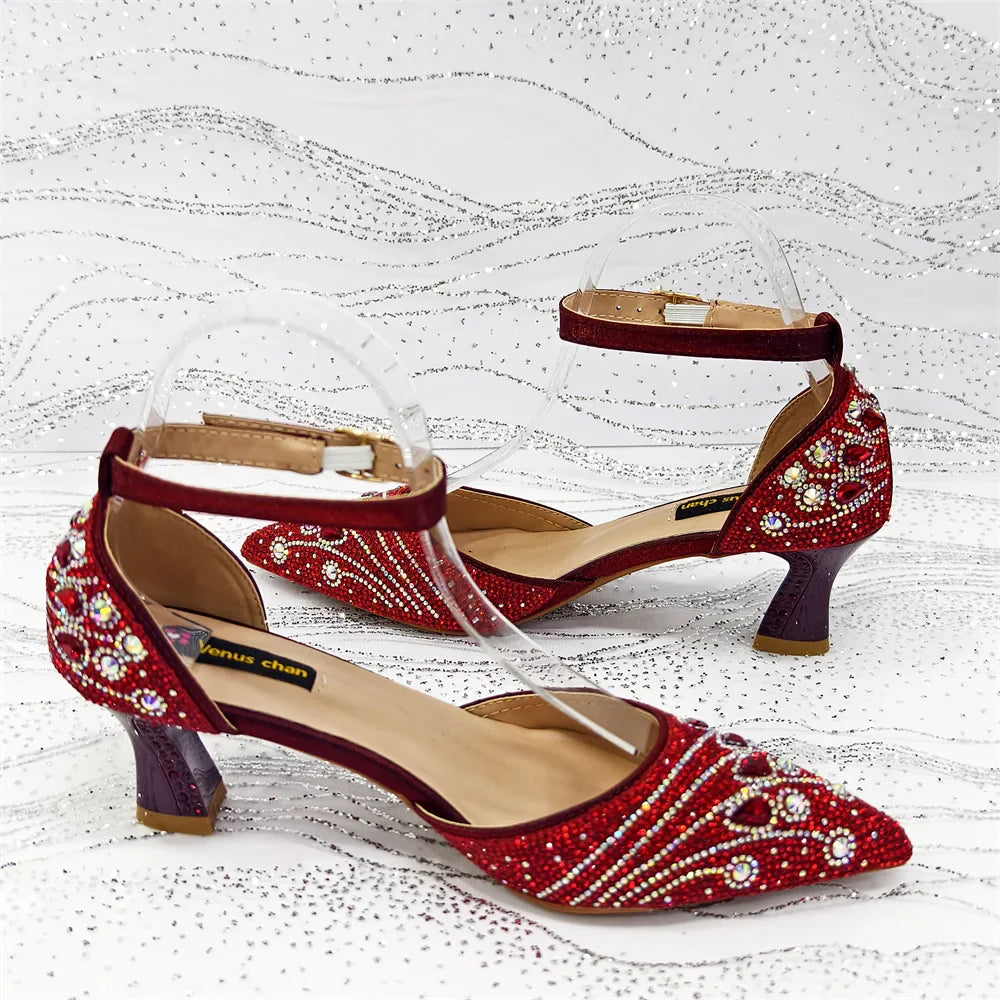 Elegant Italian Design Pointy Heels with Rhinestone-Embellished Laurel Shape - Comfortable & Durable for Every Occasion