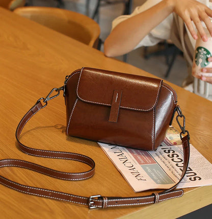 Women's Small Phone Bag Fashionable Oil Wax Cowhide Leather Handbag Versatile and Simple Shoulder Bag High Quality Crossbody Bag