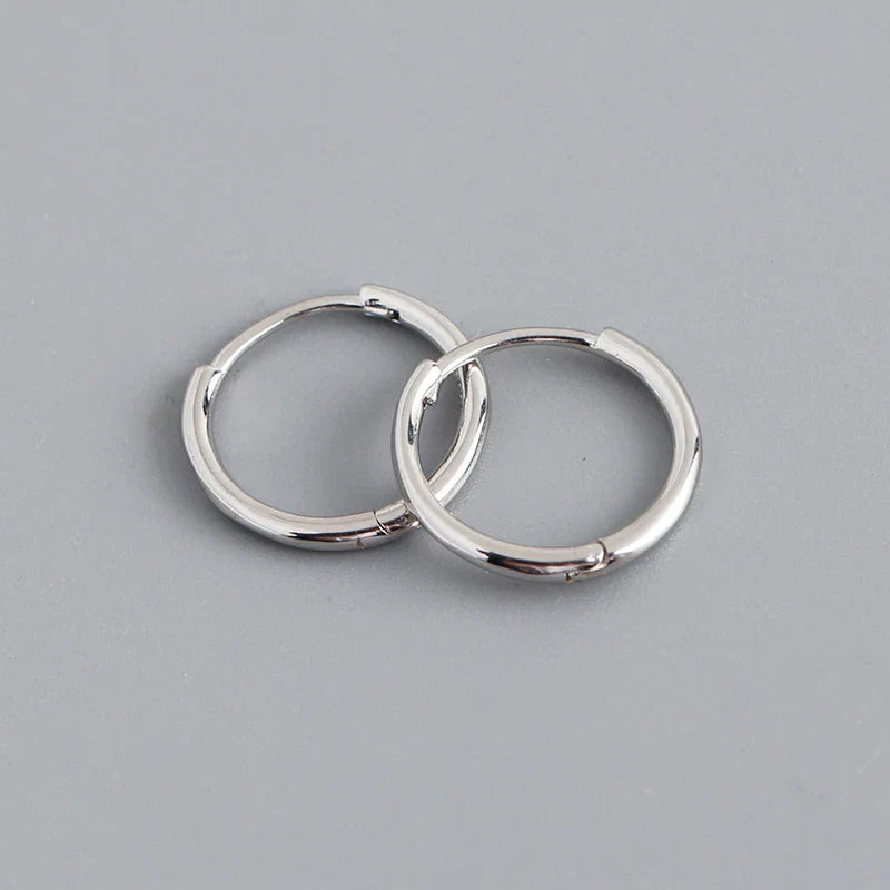 925 Sterling Silver Fashion Simple Huggies Ear Buckle Accessories Minimalist Charm Ear Hoop Earrings for Women Jewelry