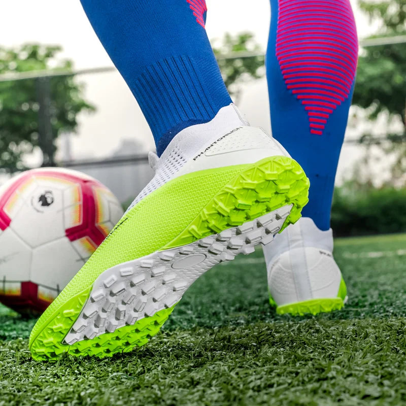 New Men Football Boots High-quality Soccer Shoes Soccer Cleats Professional Turf Training Shoes Ultralight Futsal Match Non-Slip