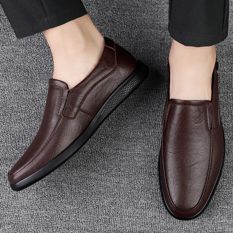 Men's Business Casual Shoes Handmade Layered Cowhide Rubber Bottom Leather Footwear for Office And Leisure