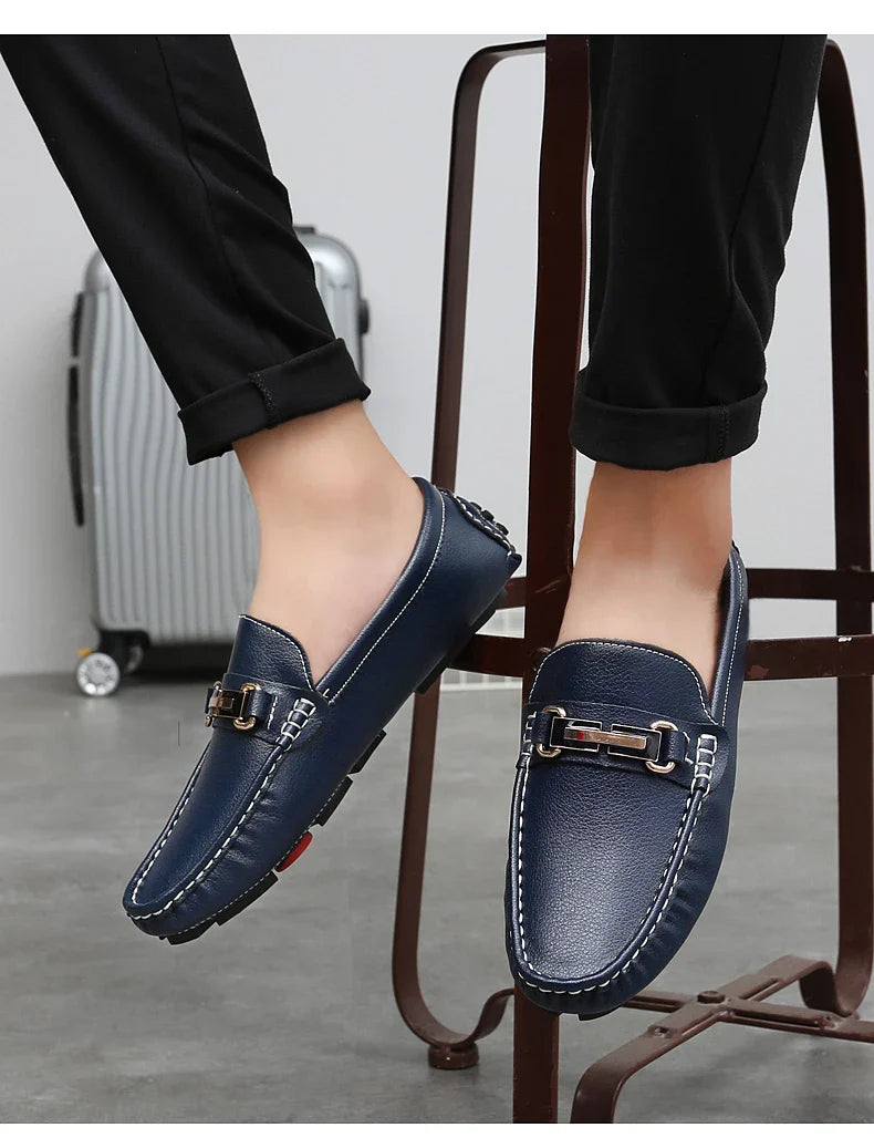 2025 New Handmade Soft Soled Beanie Shoes Men's Korean Style Casual Leather Shoes Social Spirit Boy Brand Lazy Shoes Loafers