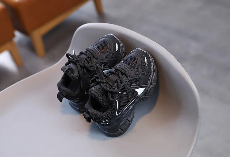 Children's Sports Casual Shoes for Boys and Girls Breathable Mesh Running Shoes Kids Basketball Shoes Lightweight Comfortable