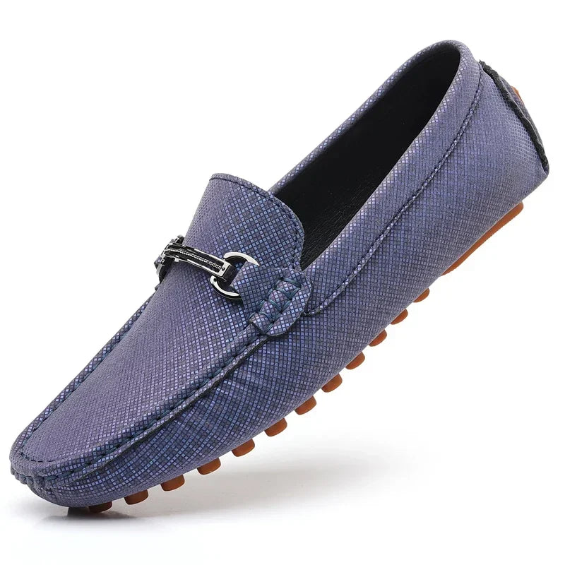 Sapatos de Couro Fashion Sapatos de Negócios Mocassins Pretos Leves Slip On para Homens Sapatos de Couro Elegantes Casuais para Festa e Casamento