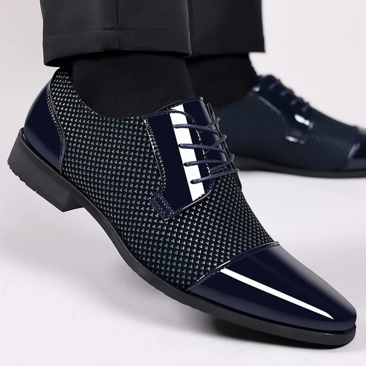 Men's Dress Shoes Classic Lace-up Formal Oxfords Modern Tuxedo Business Casual Scale Pattern Comfort Formal Shoes for Men