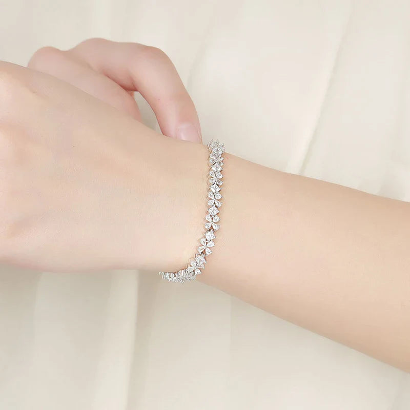 Original Clover Pear Cut Zircon Tennis Bracelet for Women Lady S925 Silver High Carbon Gemstone Link Bracelets Wholesale