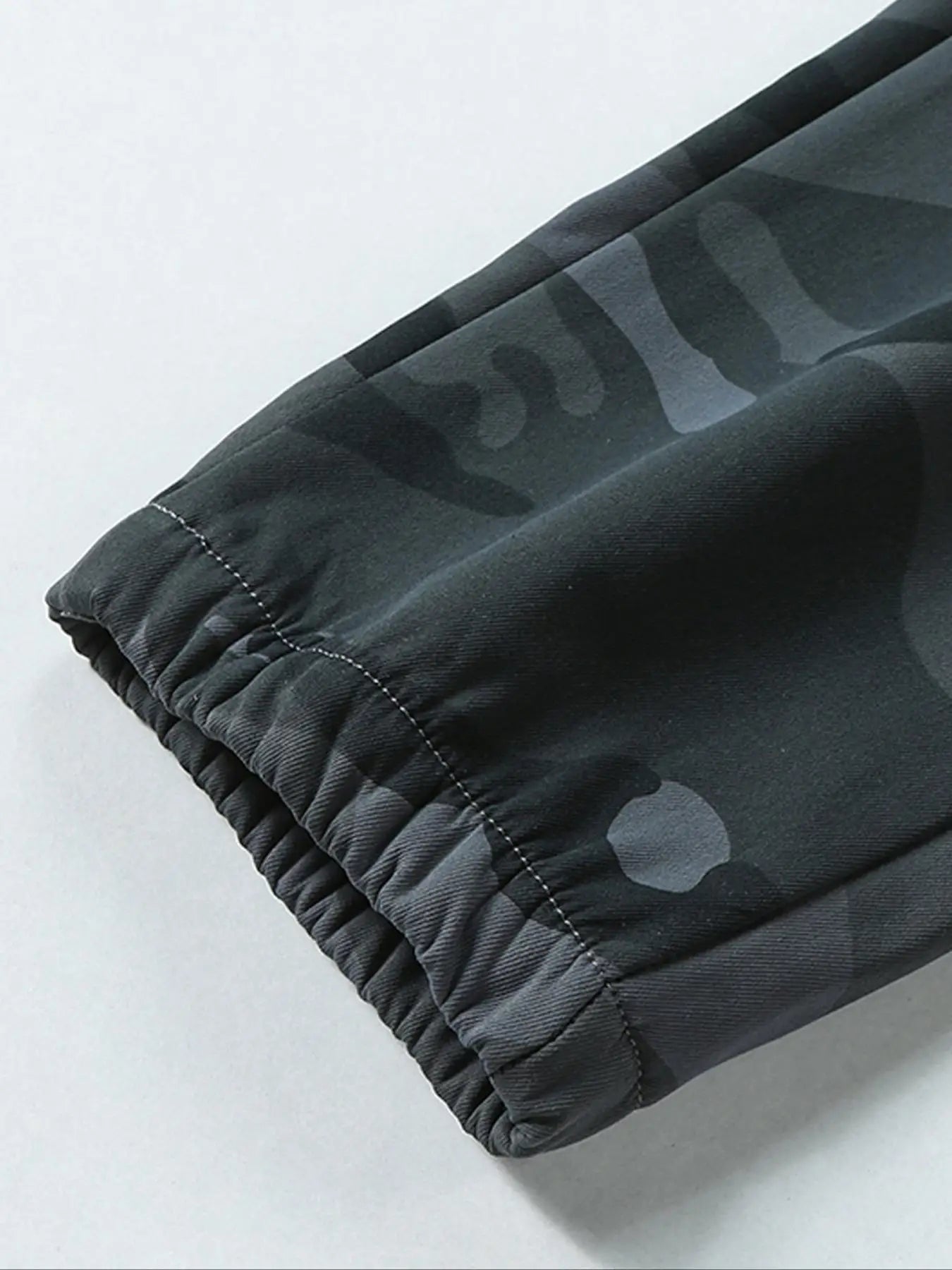 Men's Plain Sports and Casual Trousers with Drawstring Elastic Waist, Camouflage, with Pockets, Suitable for Outdoor Camping, Hiking and Mountaineering, Exercise and Fitness