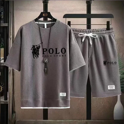 A two-piece set of men's short-sleeved T-shirt and sports shorts for summer fashion, breathability, fitness and casual jogging