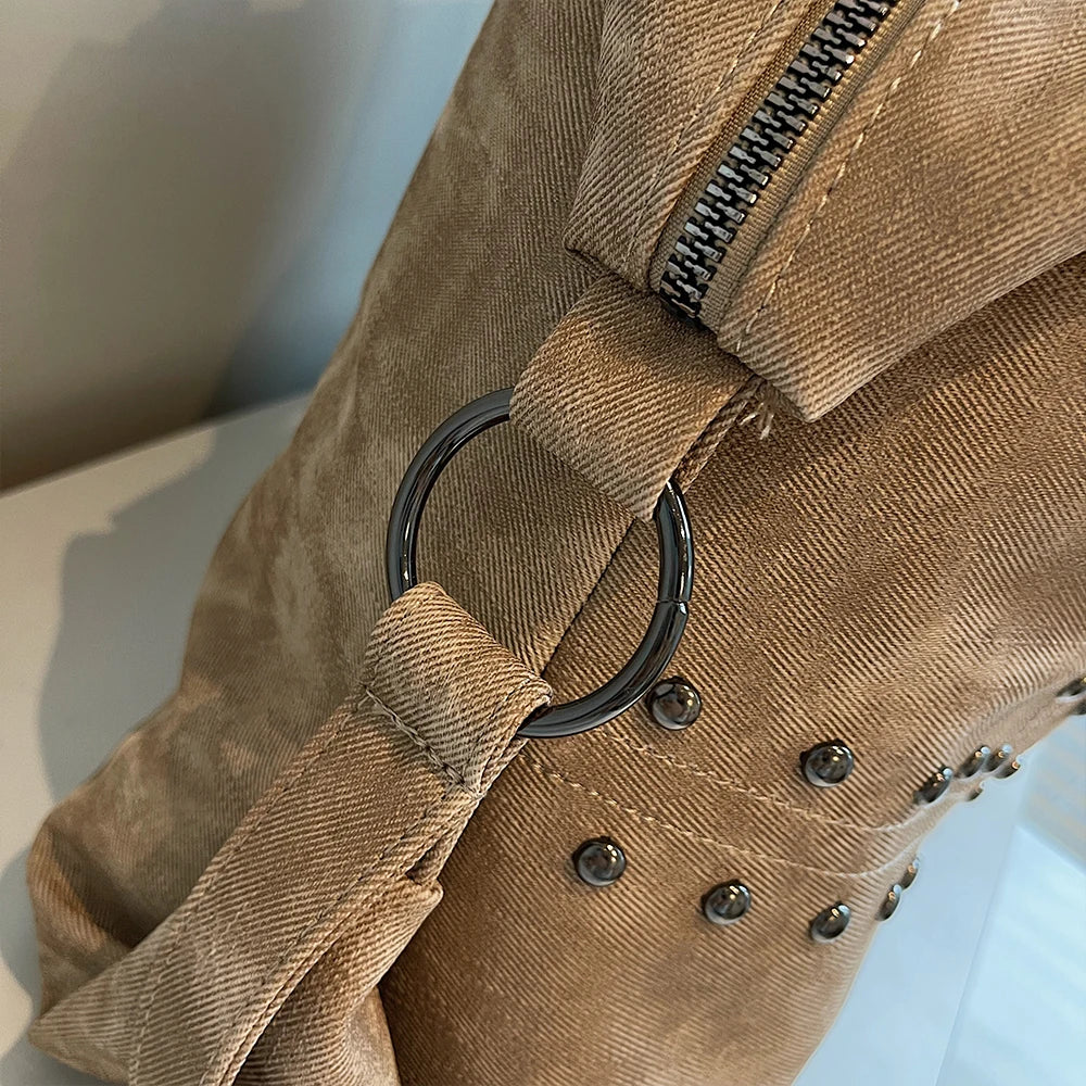 Autumn/Winter Retro Commuter Single Shoulder Bag for Women 2025 New Rivet Tote Bag Large Capacity Travel Handbag