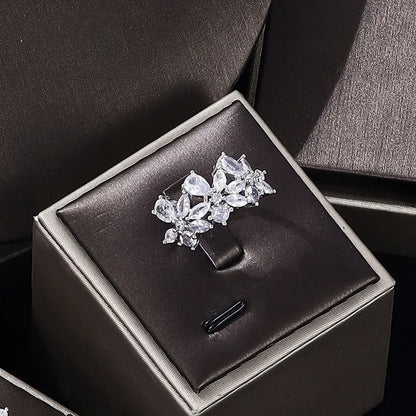 2023 new four-piece cubic zirconia bridal jewelry set women's party, luxury Dubai crystal wedding hot sale in Central Asia