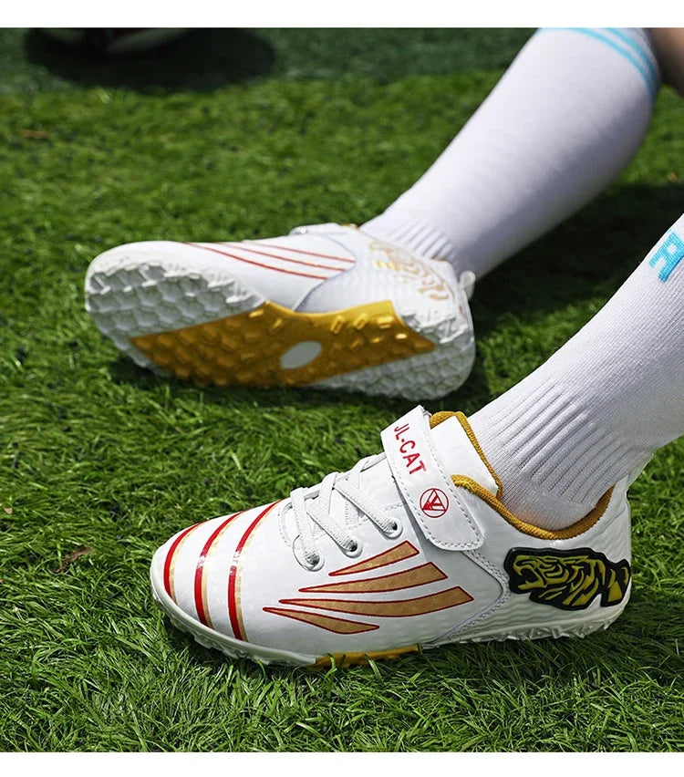 Fashion Gold Children's Football Shoes Outdoor Non-slip Turf Soccer Shoes Kids HOOK&LOOP Low-cut Sports Sneakers Child Trainers