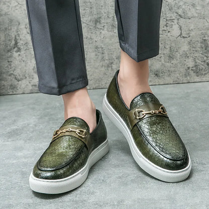 British style Green Leather Loafers Men Fashion Business Office Casual Shoes Men Moccasins Casual Dress Leather Shoes for Men
