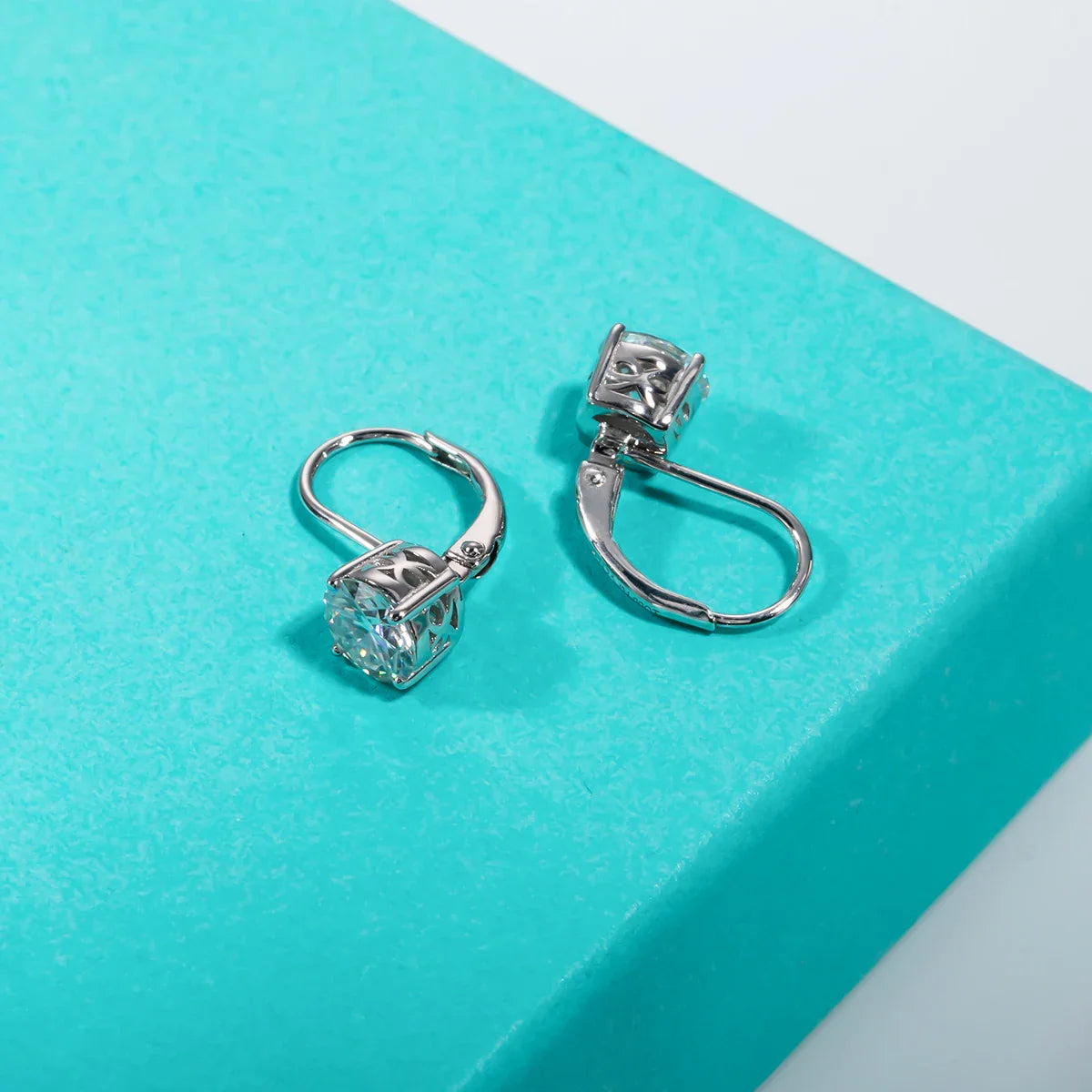 1 Carat D Color Moissanite Diamond Dangle Drop Earrings 925 Sterling Silver Bow Cuff Earrings Charm Jewelry Wholesale