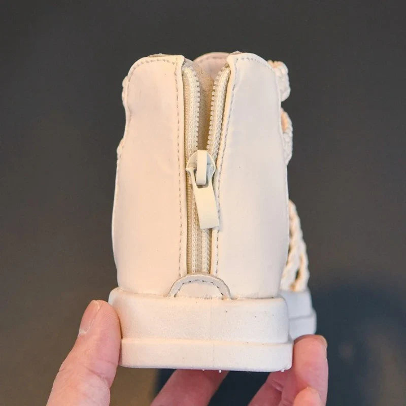 2026 Summer Gladiator Children Sandals Girl Soft Princess Shoes Retro Black Roman Sandal Outdoor Braided Shoe White Kids Shoes