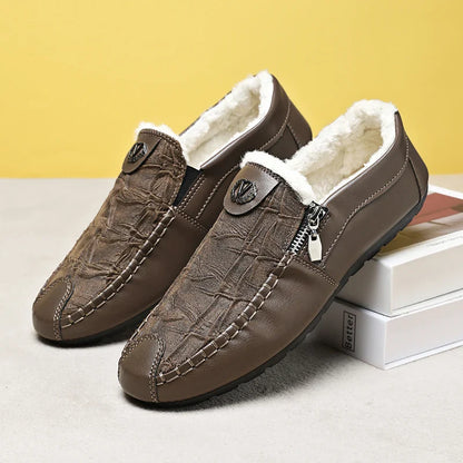 Winter Leather Men Casual Shoes Plush Warm Comfortable Loafers Lightweight Mens Driving Shoes Slip-on Mens Lazy Shoes Moccasins