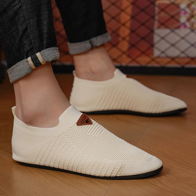 Men's Shoes Breathable Thin Bottom Light Driving Loafers Casual Socks Shoes Men Slippers Comfortable Walking Mens Shoes