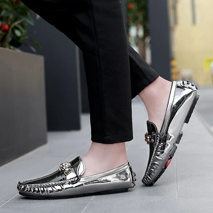 2025 Spring and Summer New Internet Celebrity Glossy Leather Peas Shoes Men's Large Size Slip-On Trendy Fashion Handmade Men's Shoes