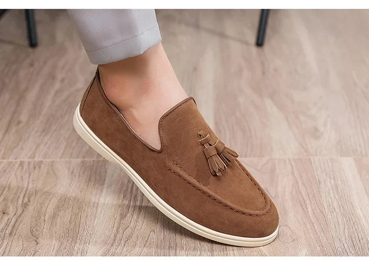 Unisex Lightweight Flat Bottom Tassel Casual Shoes Fashionable Versatile Large Size Men's Shoes Business Casual Slip-On Loafers