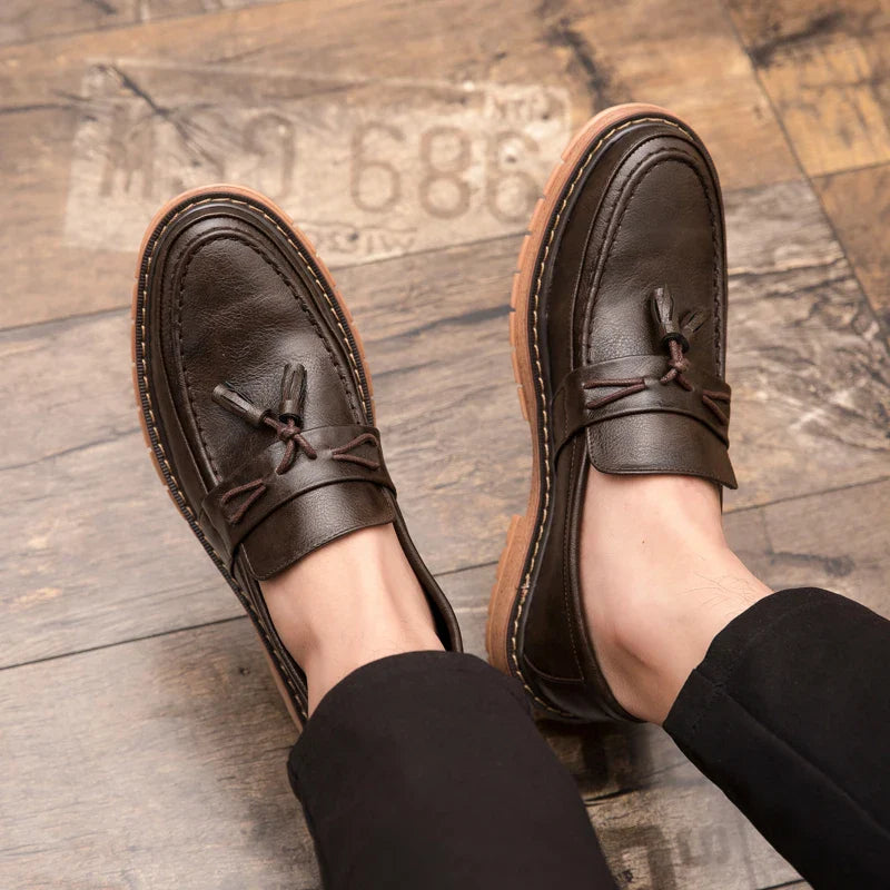 Classic Men's Dress Shoes High Quality Casual Business Leather Shoes For Men Loafers Formal Office Leather Tassel Social Shoes