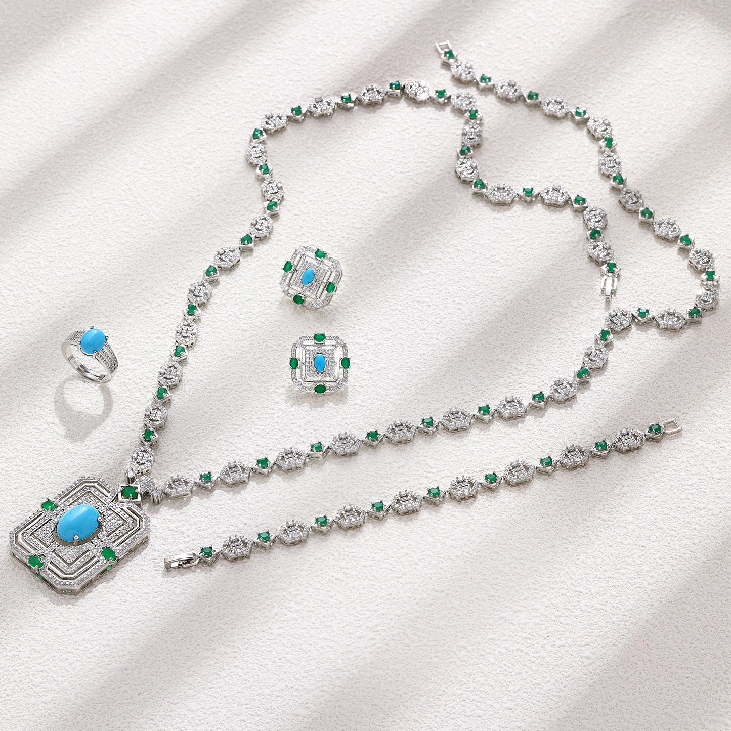 2023 Hot Square Sweater Chain 4-Piece Long Necklace Set Crystal Cubic zirconia Dubai Nigeria Wedding Accessories