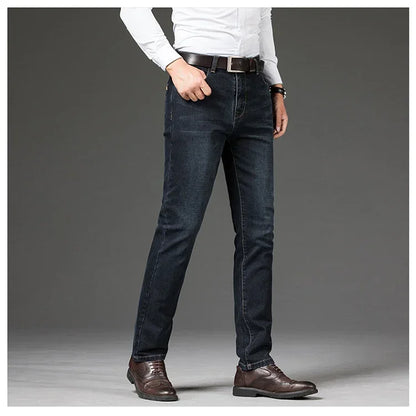 Tamanhos Grandes 40 42 44 46 2025 Nova Calça Casual Social Elástica Calça Jeans Azul Clássico Masculina Calça Jeans Solta Reta Masculina