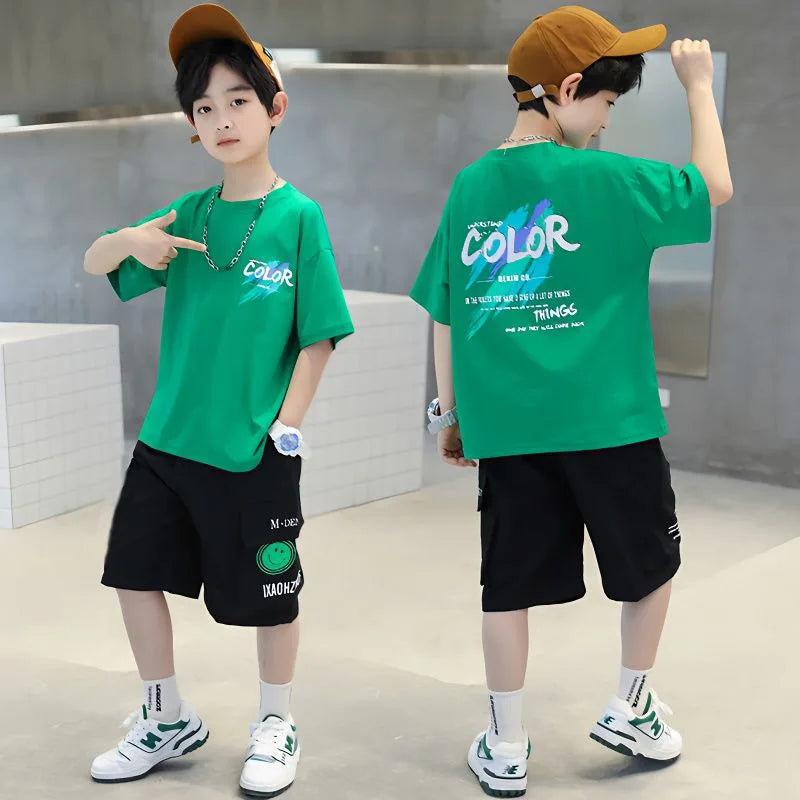 Children's set 2026 new Korean version boys' summer printed letter round neck short sleeved shorts two-piece set 4-12Y