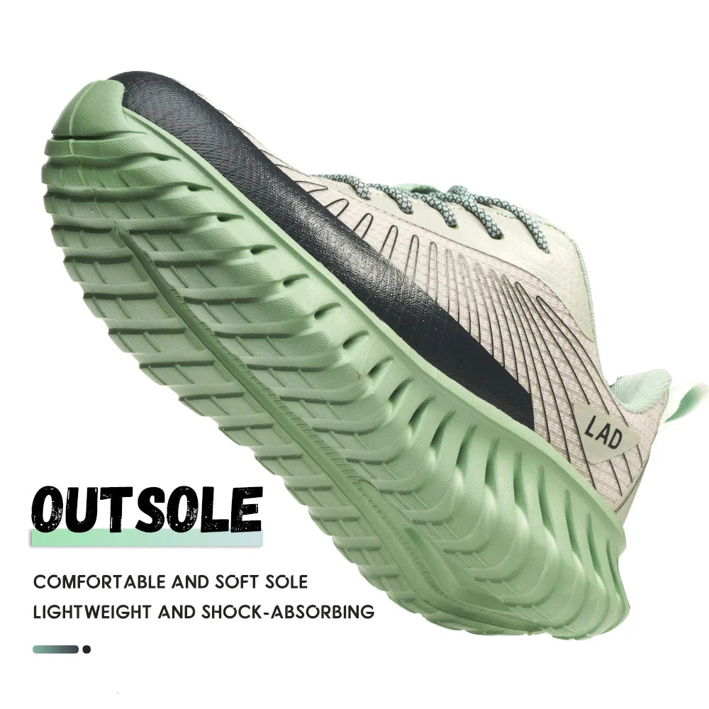 Ultra light soft soled safety shoes for men, anti smashing, comfortable and shock-absorbing work shoes