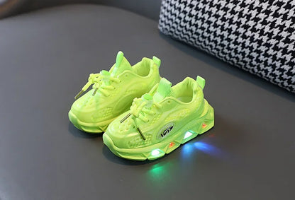 New LED Child Trainers 1-8Years Old Boy Girl Tennis Shoe Sport Shoe for Toddlers Glowing Kid Sneakers Kids Shoe