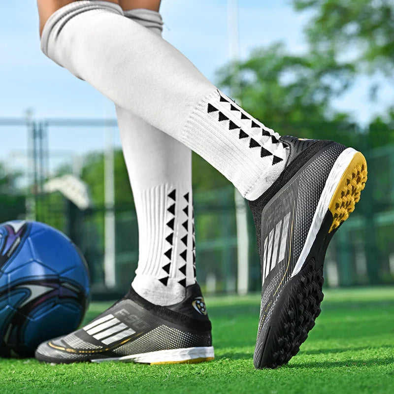 2555 High Quality Mens Soccer Shoes SLIP-ON Non-Slip Turf Soccer Cleats Boys TF/FG Training Football Boots Chuteira Campo F50