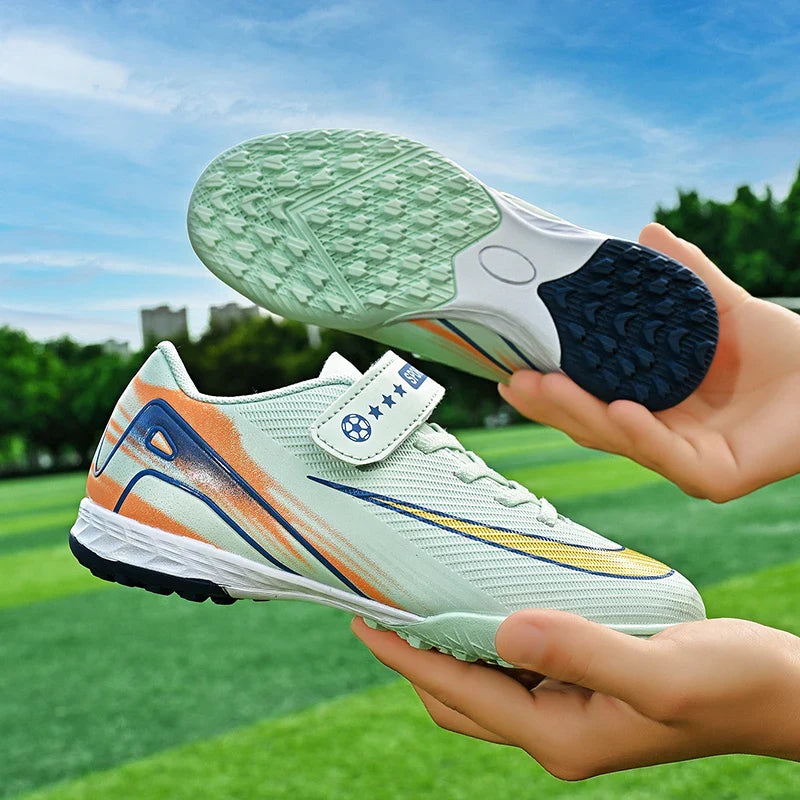 New Men Kids Soccer Shoes Cleats Ultralight Non-Slip Grass Adult Professional Football Boots Boys Training Shoes Drop Shipping
