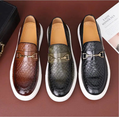 Fashion Men's Casual Shoes Snakeskin Grain Leather Men Retro British Style Loafers Monk Shoes Mens Slip-on Outdoor Driving Flats