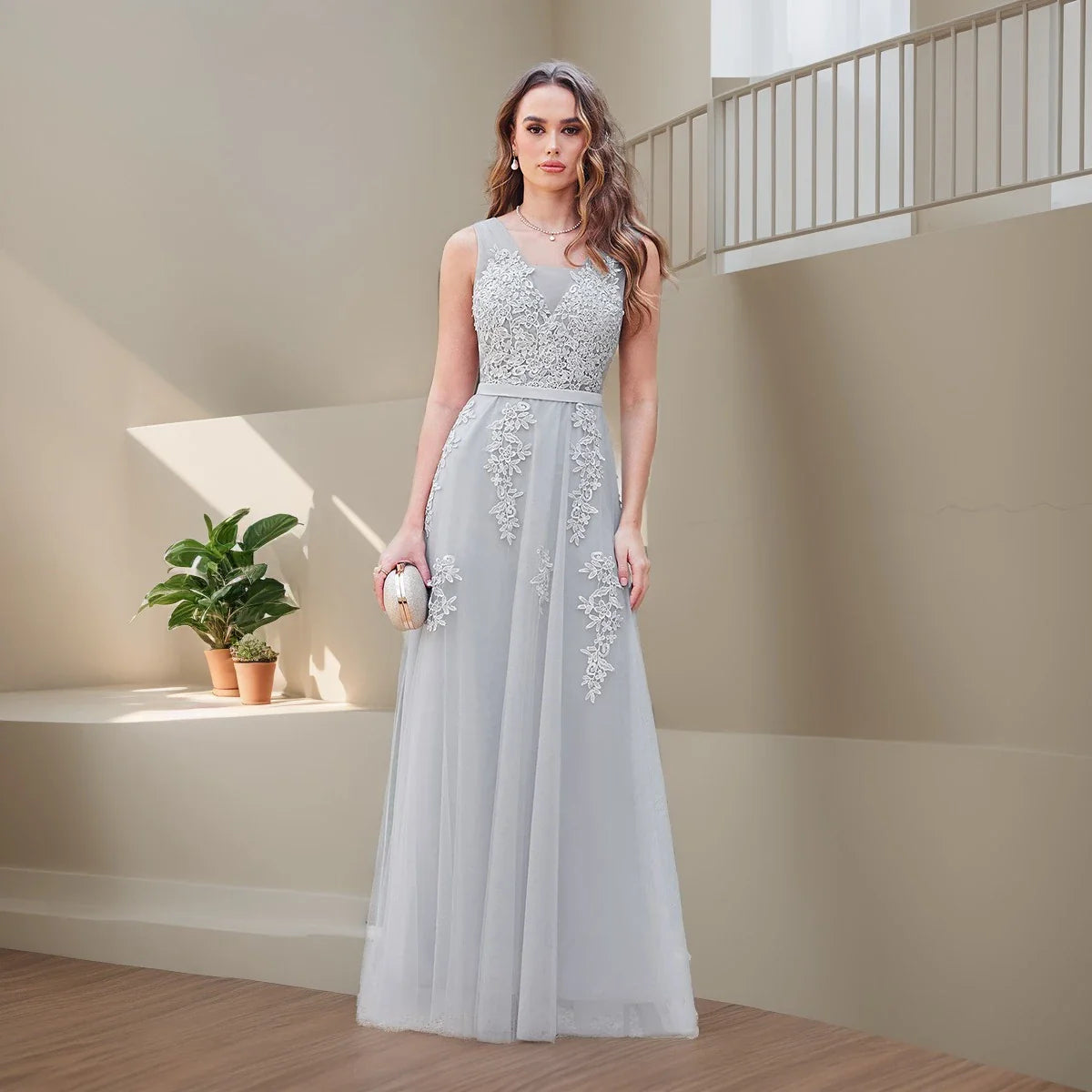 Exquisite Lace Tulle Evening Dress Illusion Soft Net Collar Sleeveless V-Backless Gowns Slim A-line Floor-length Prom Dresses