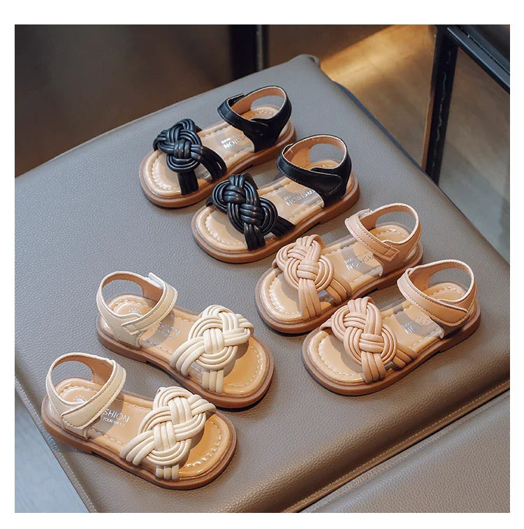 Children Fashion Girls Sandals Casual Weave Breatheable 2023 New Summer Beach Shoes Princess Flats Hook & Loop Chic Kids Korean