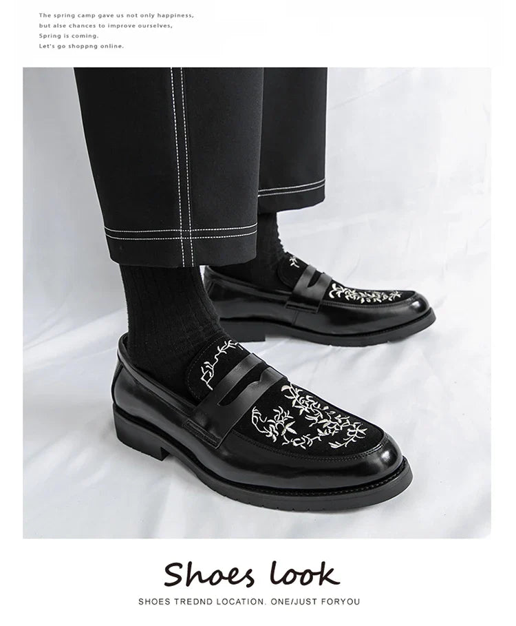 Green Embroidered Man Formal Shoes Autumn Men's Loafers Shoes High Quality Casual Leather Shoes for Men chaussure hommes cuir