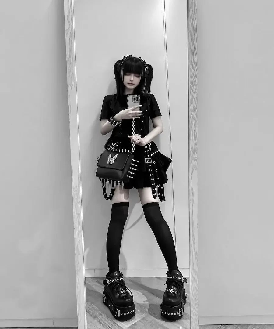 Japanese Style Mine Harajuku Punk Metal Buckle with Packet Decorative Ruffled Short Skirt Sweet Cool Girl Women's Plaid Skirt