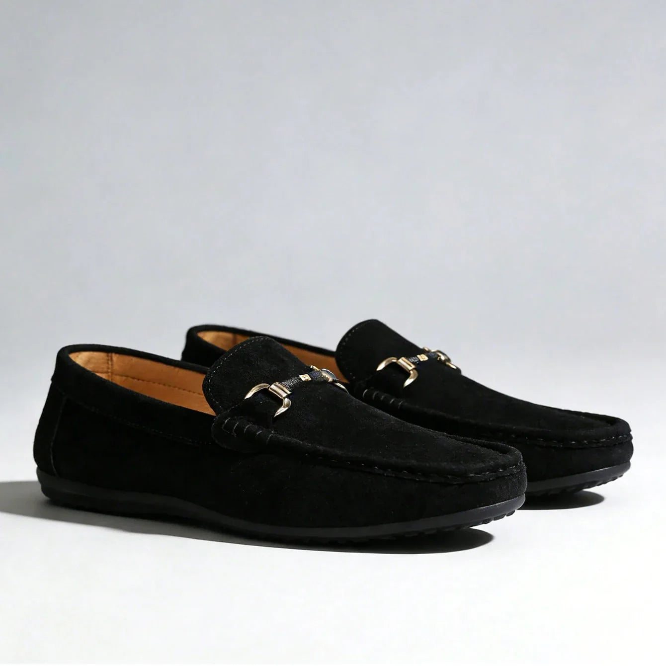 Classic Suede Leather Shoes Men Slip On Loafers Preppy Lightweight Breathable Wallking Driving Shoes Comfort Casual Men Sneakers