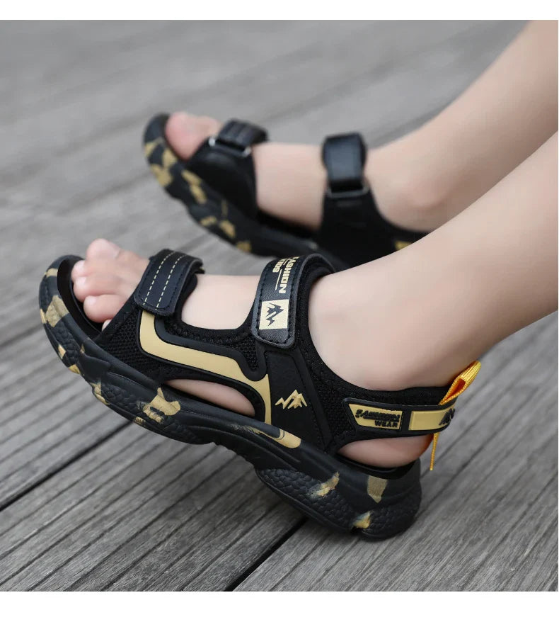 2025 Summer Boys Soft Sandals Fashion Children Shoes Autumn Light Cartoon Sandalias Flat Beach 4-12 Years Old Kids Shoes 12yrs