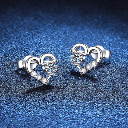 New In 0.3CT 4mm D Color Moissanite Stud Earrings For Women Party 925 Sterling Silver Pass Diamond Test Heart Shape Earring
