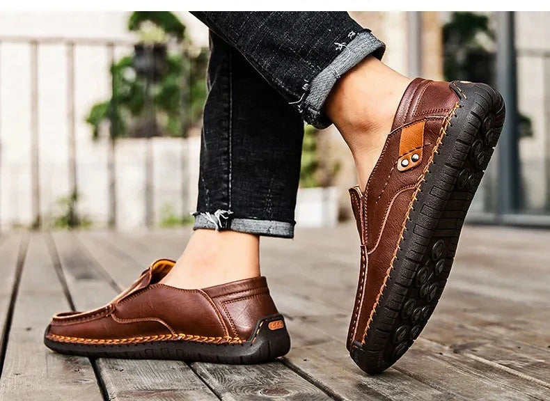 New Fashion Men Casual Shoes Handmade Leather Loafers Comfortable Men's Shoes Quality Split Leather Flat Driving Shoes Size 48