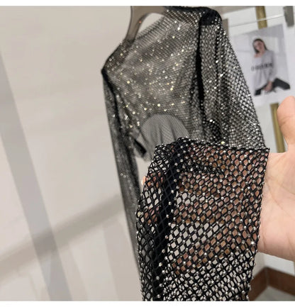 2023 new sexy bright diamond short top Slim thin Ms. hot drill long-sleeved T-shirt sexy leak waist nightclub