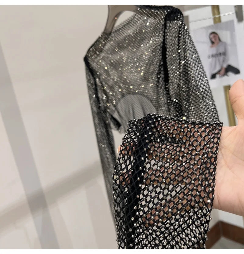 new sexy bright diamond short top Slim thin Ms. hot drill long-sleeved T-shirt sexy leak waist nightclub
