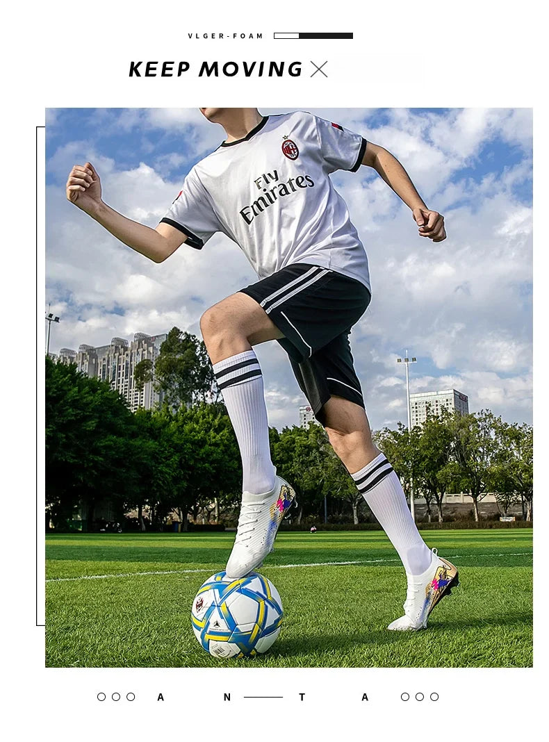 New Men Football Boots Soccer Cleats FG Non-Slip Training Shoes Soccer Shoes Long Spikes Match Ultralight Outdoor Drop Shipping