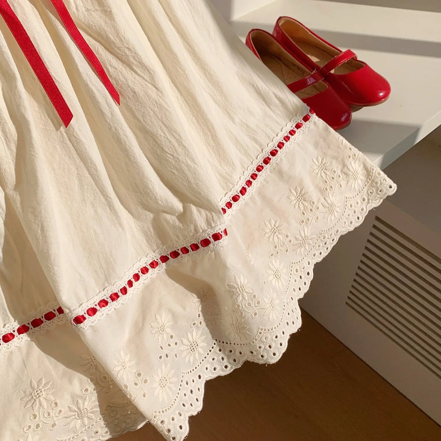 Kid Girl Exquisite Dress Ruffled Lace Collar Trimmed in Red Ribbon Red Dotted Lace Cut Out Embroidery on The Skirt for Children