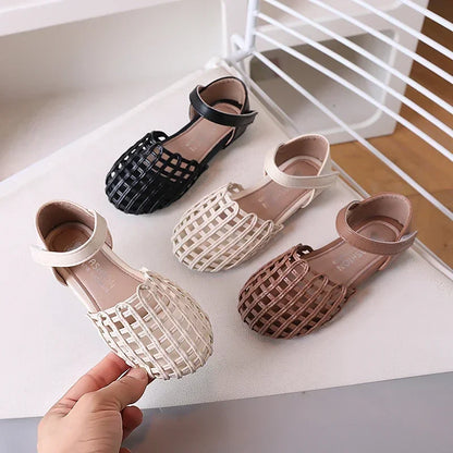 2025 Children Sandals for Girls Summer New Fashion Korean Style Soft Bottom Anti-slippery Versatile Woven Cut-outs Beach Shoes